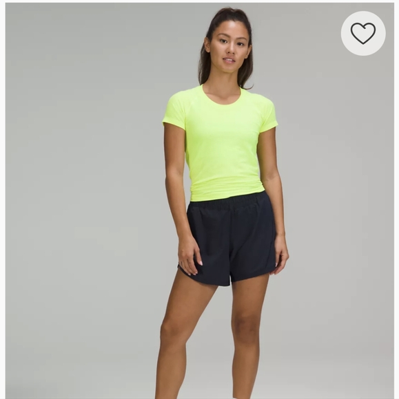 Lululemon Track ME short 5" Lined - Picture 5 of 5